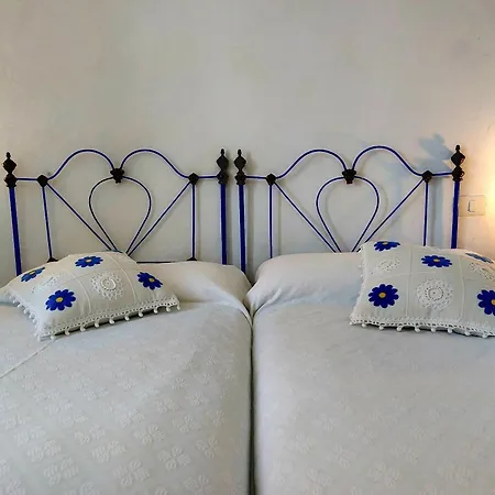 Asuncion B 乡村民宿 *